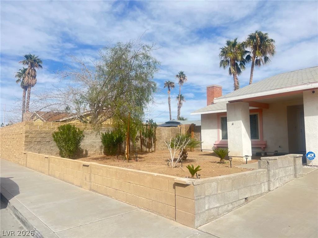 4194 Greenpoint, Las Vegas, NV 89147