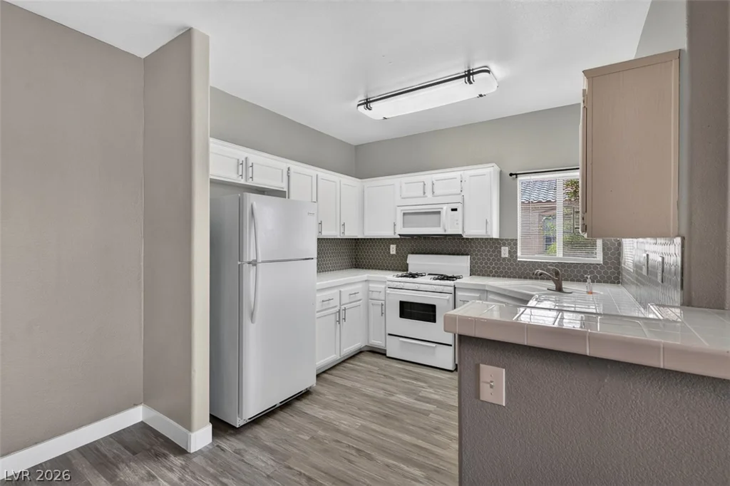 1405 Nellis, Las Vegas, NV 89104