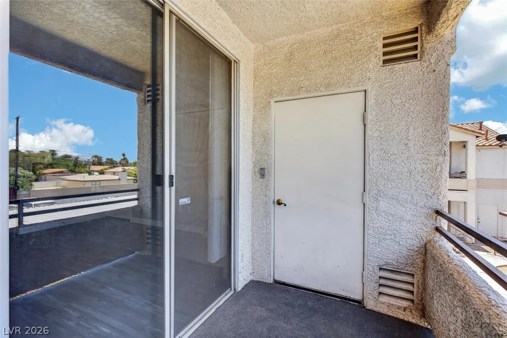 1405 Nellis, Las Vegas, NV 89104