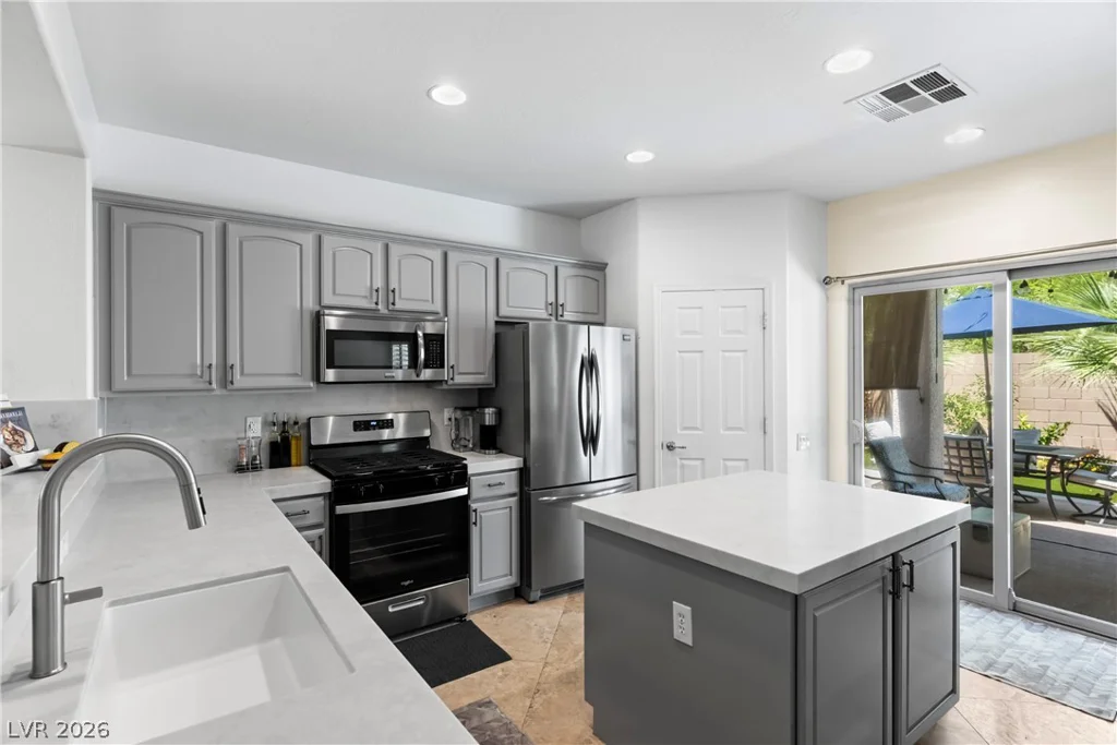 28 Gentilly Lace, Henderson, NV 89002