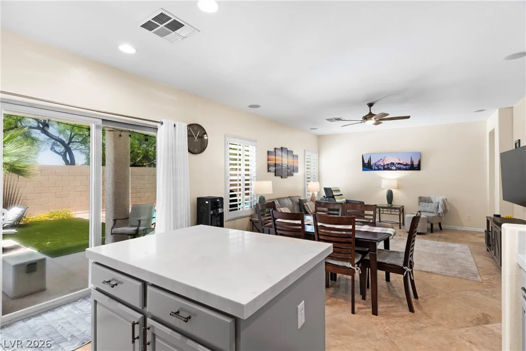 28 Gentilly Lace, Henderson, NV 89002