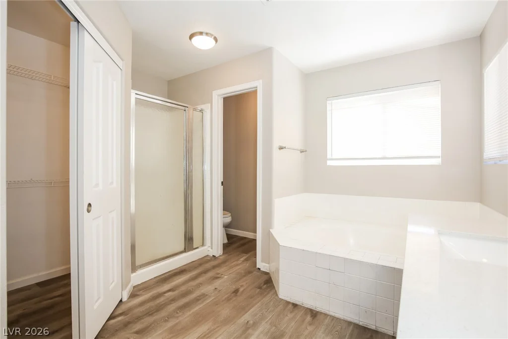 3813 Rose Canyon, North Las Vegas, NV 89032