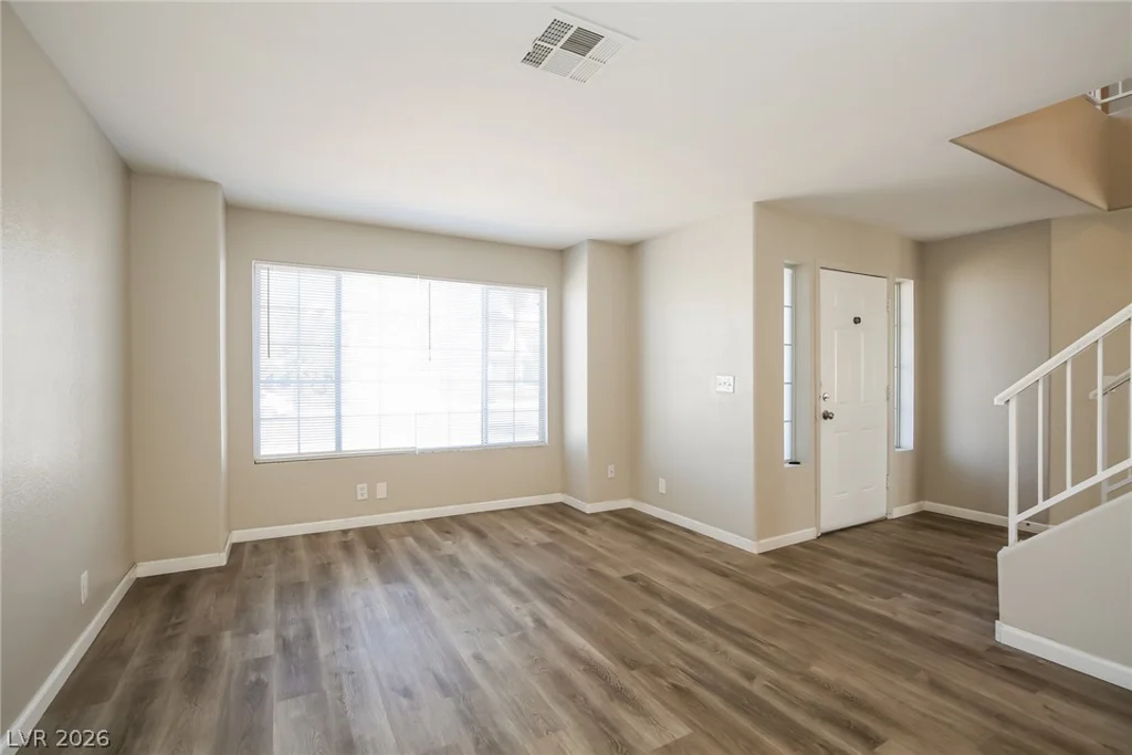 3813 Rose Canyon, North Las Vegas, NV 89032