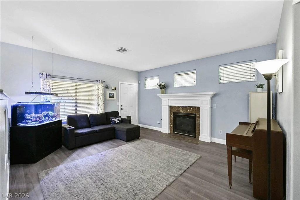 1579 Tangerine Rose, Las Vegas, NV 89142