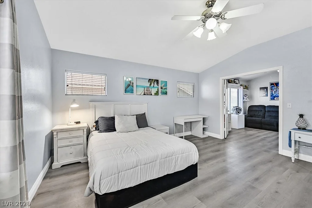 1579 Tangerine Rose, Las Vegas, NV 89142