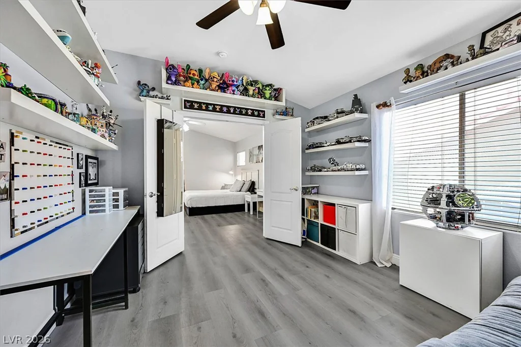 1579 Tangerine Rose, Las Vegas, NV 89142