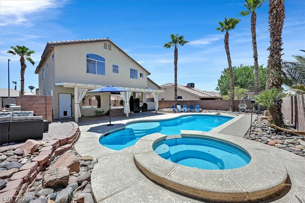 1579 Tangerine Rose, Las Vegas, NV 89142