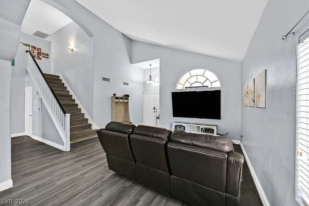 1579 Tangerine Rose, Las Vegas, NV 89142