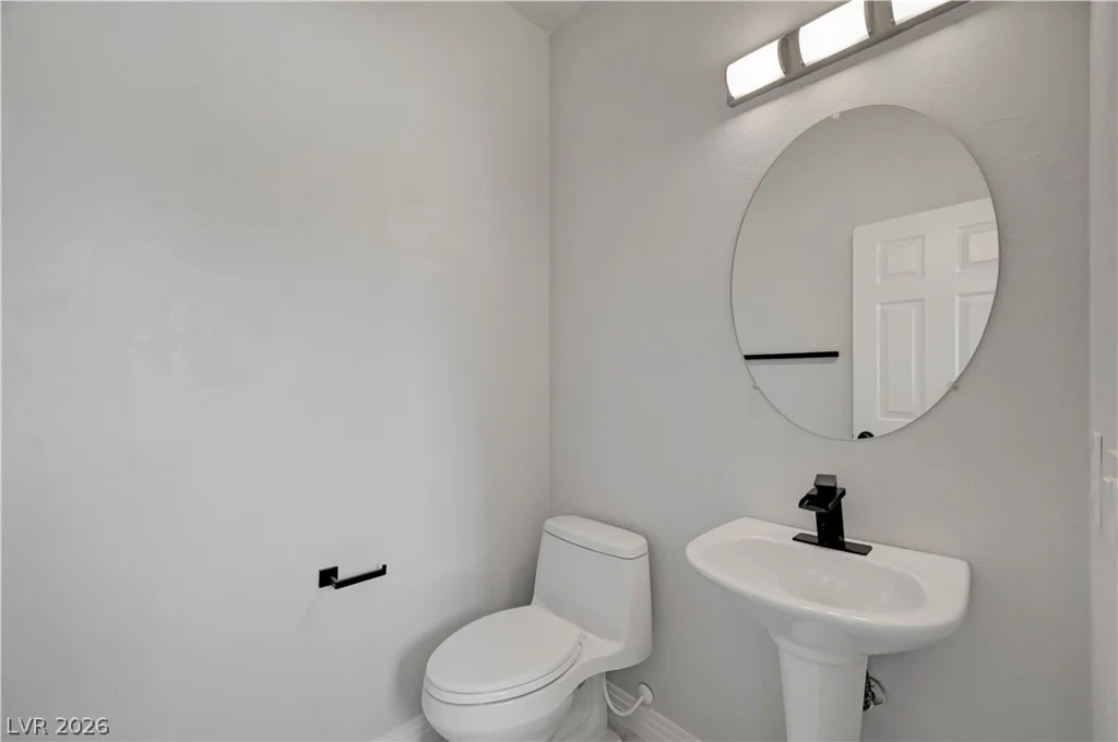 8724 Breezy Brown, Las Vegas, NV 89143