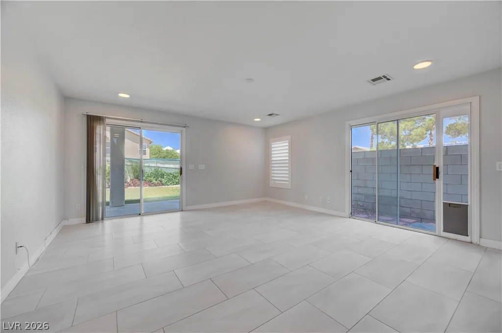 8724 Breezy Brown, Las Vegas, NV 89143