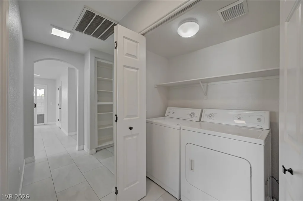 8724 Breezy Brown, Las Vegas, NV 89143