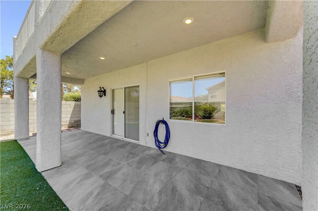 8724 Breezy Brown, Las Vegas, NV 89143