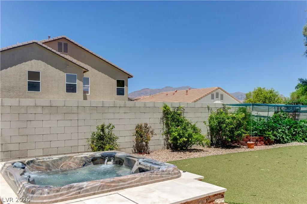 8724 Breezy Brown, Las Vegas, NV 89143