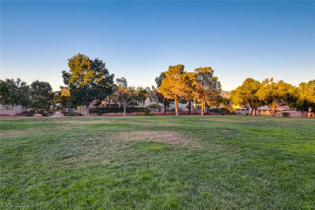 8724 Breezy Brown, Las Vegas, NV 89143