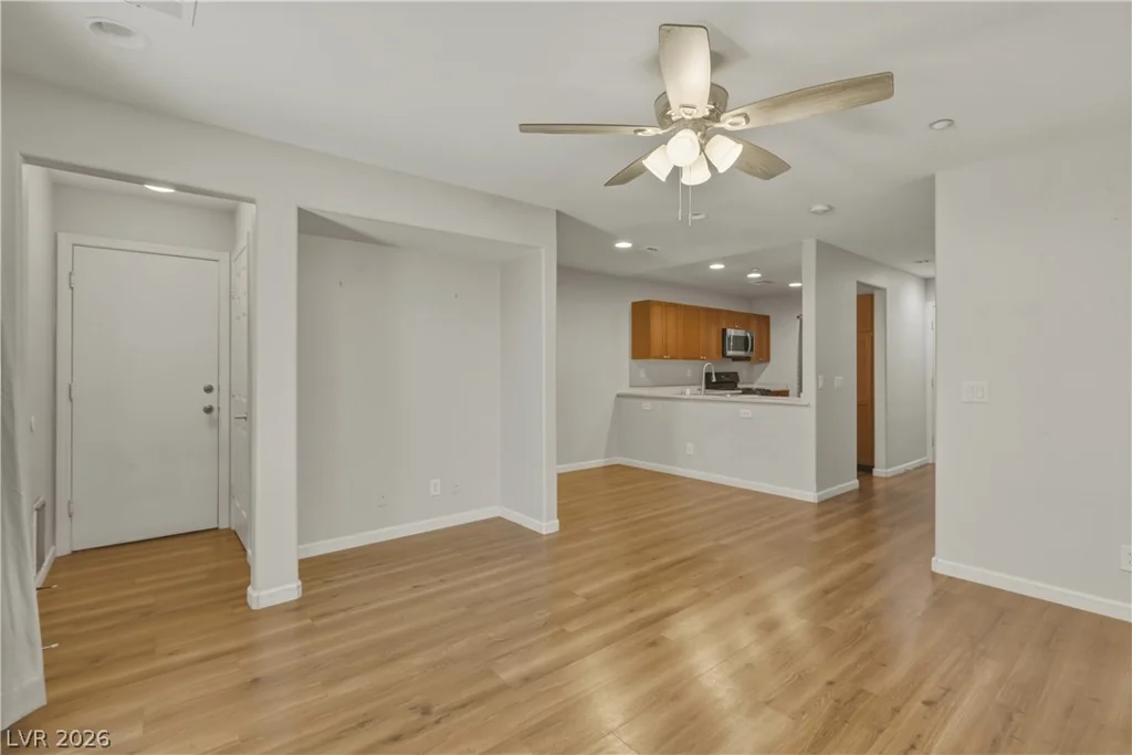 9009 Becoming, Las Vegas, NV 89149