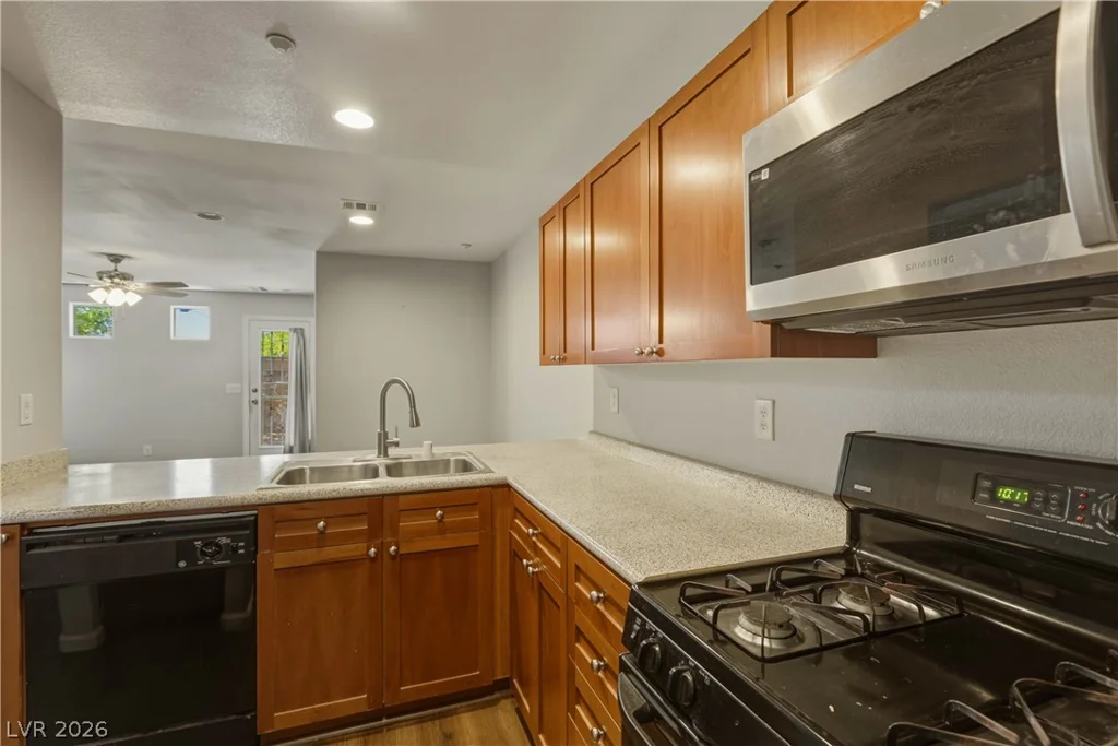 9009 Becoming, Las Vegas, NV 89149