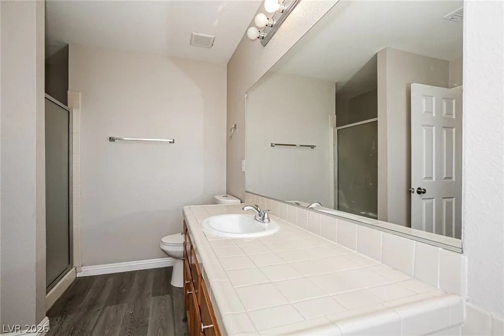 6560 Chardonay, Las Vegas, NV 89108