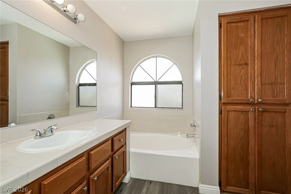 6560 Chardonay, Las Vegas, NV 89108