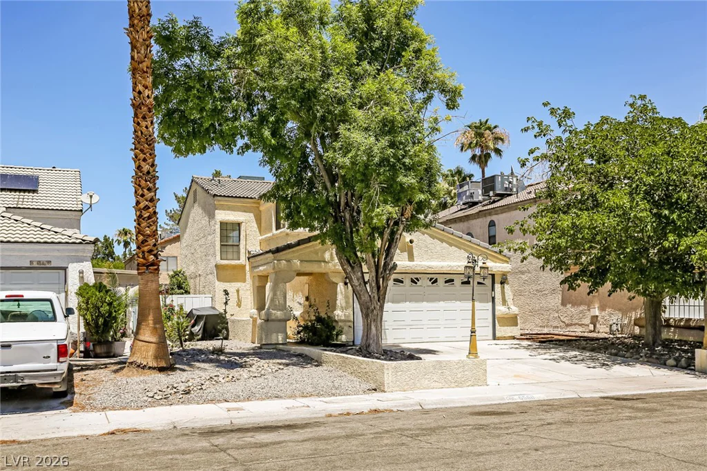 6560 Chardonay, Las Vegas, NV 89108