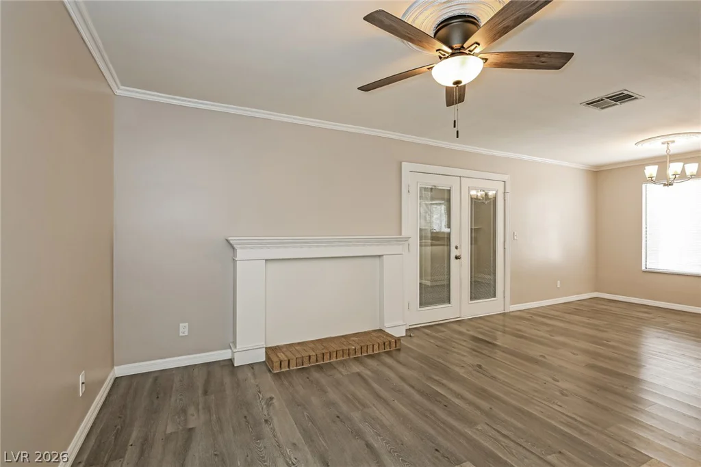 6560 Chardonay, Las Vegas, NV 89108