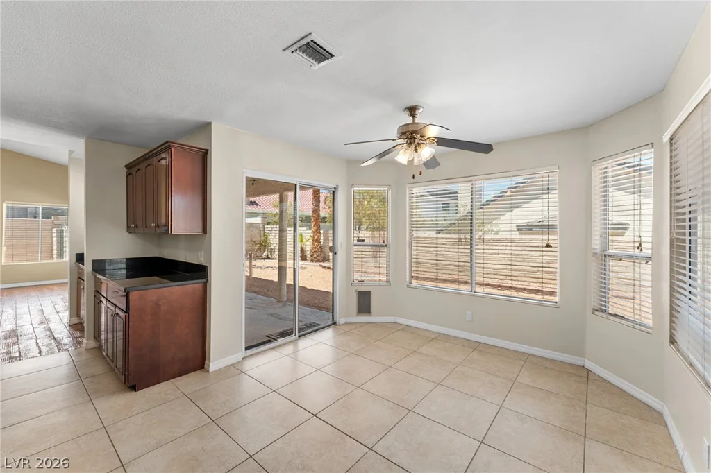 7712 Leavorite, Las Vegas, NV 89128