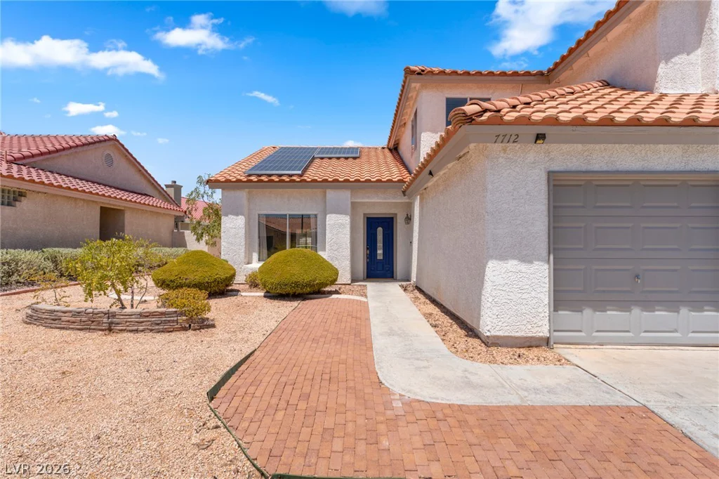 7712 Leavorite, Las Vegas, NV 89128