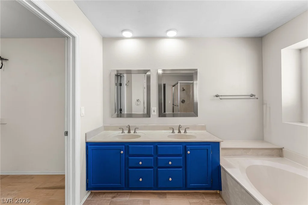 7712 Leavorite, Las Vegas, NV 89128