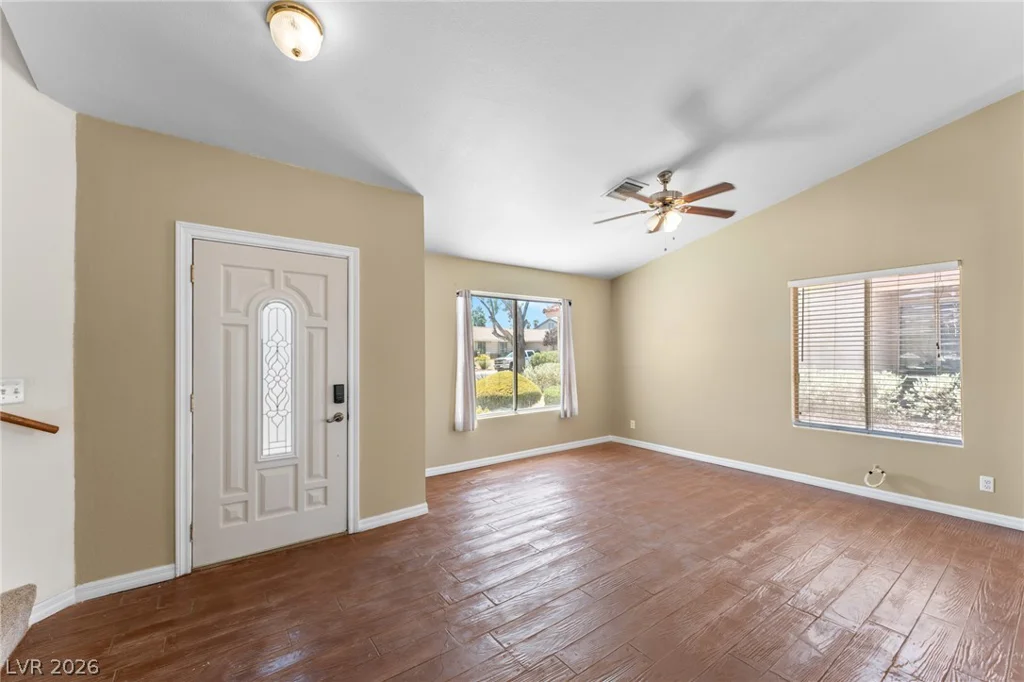 7712 Leavorite, Las Vegas, NV 89128