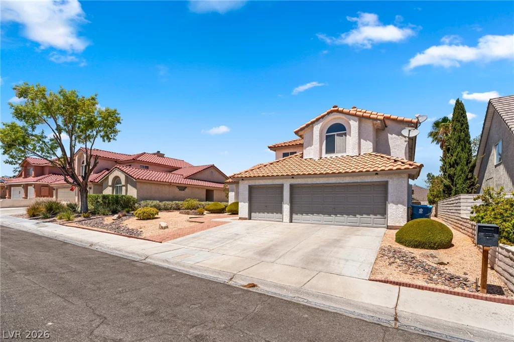 7712 Leavorite, Las Vegas, NV 89128