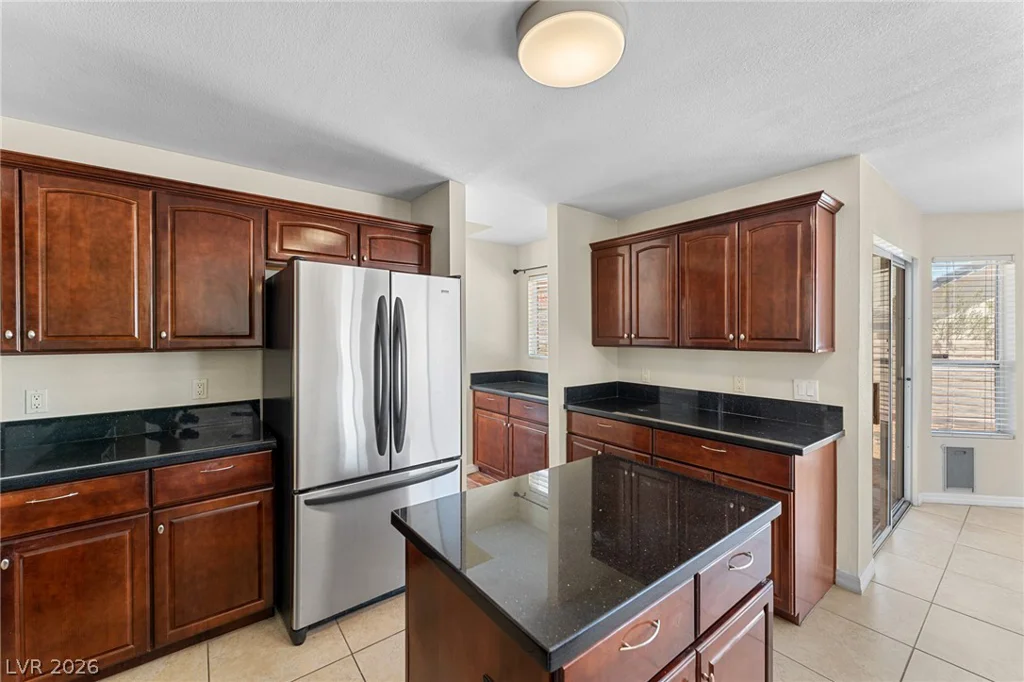 7712 Leavorite, Las Vegas, NV 89128