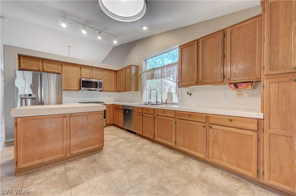 6156 Osaka, Las Vegas, NV 89110