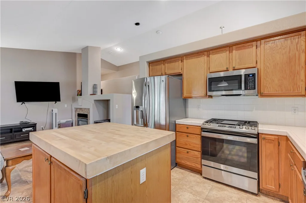 6156 Osaka, Las Vegas, NV 89110