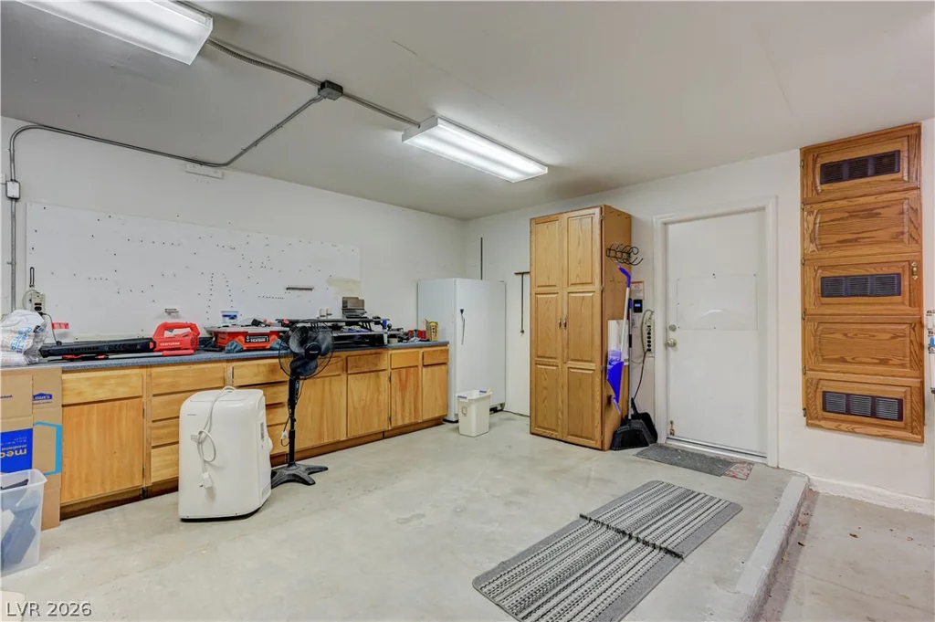 6156 Osaka, Las Vegas, NV 89110