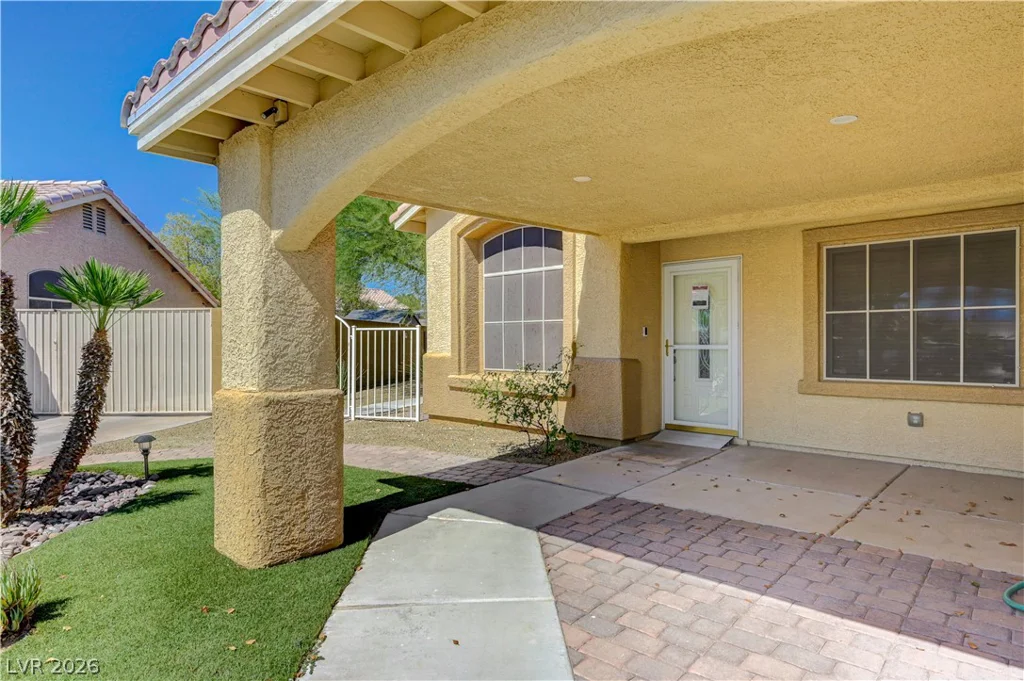 6156 Osaka, Las Vegas, NV 89110
