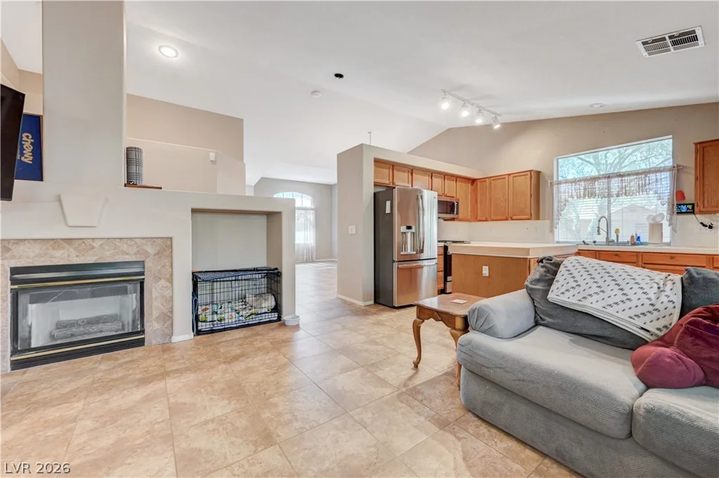 6156 Osaka, Las Vegas, NV 89110