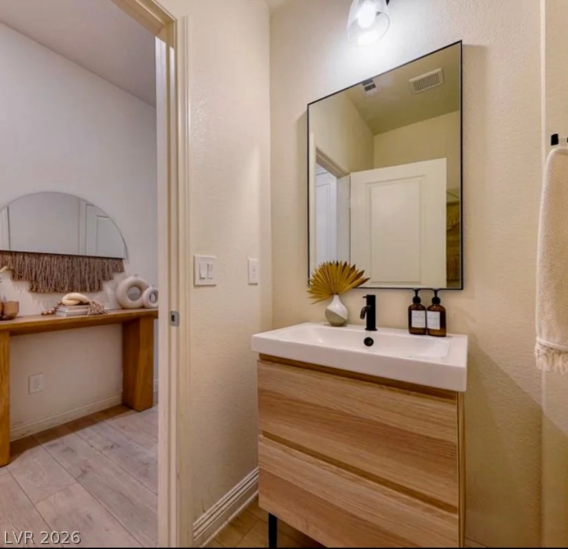 918 Cherry Glen, Las Vegas, NV 89138