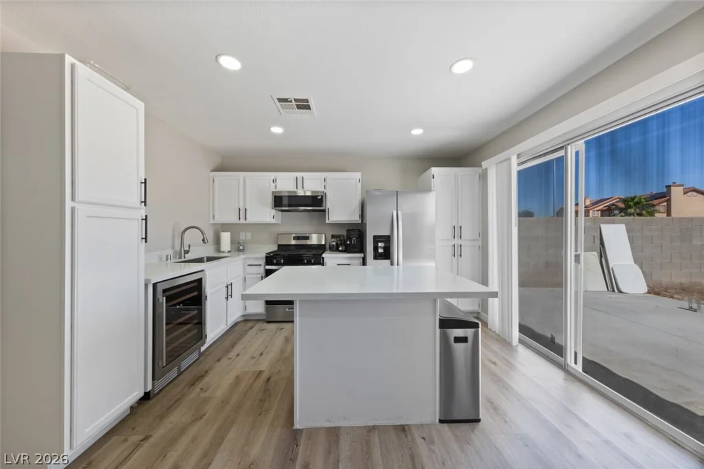 624 Black Sand, Henderson, NV 89011