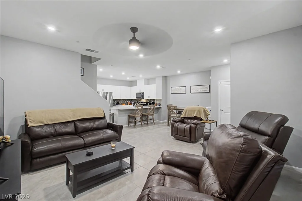 6740 Nimbus, Las Vegas, NV 89130