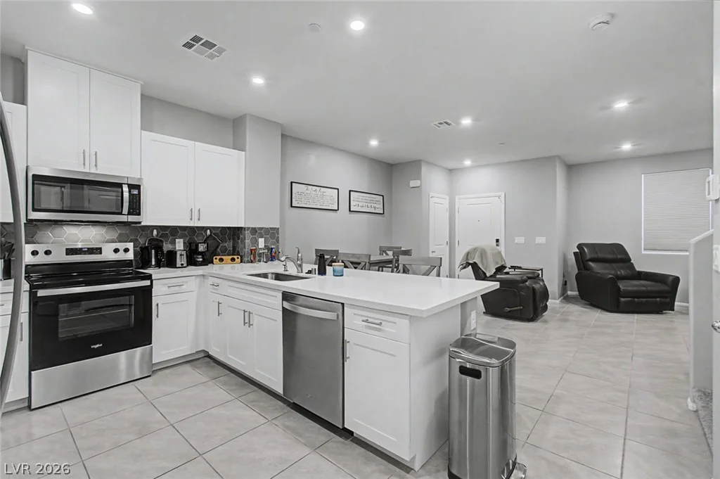 6740 Nimbus, Las Vegas, NV 89130