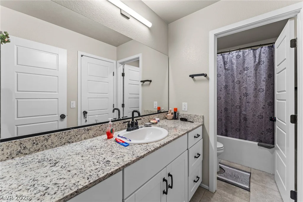 7433 Onyx Star, North Las Vegas, NV 89084