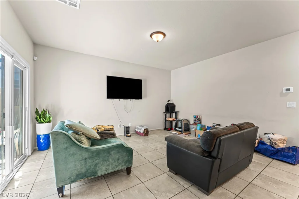 7433 Onyx Star, North Las Vegas, NV 89084