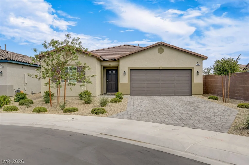 7446 Charlotte Bay, North Las Vegas, NV 89084