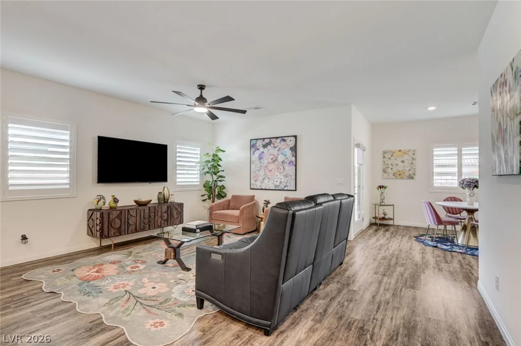 7446 Charlotte Bay, North Las Vegas, NV 89084