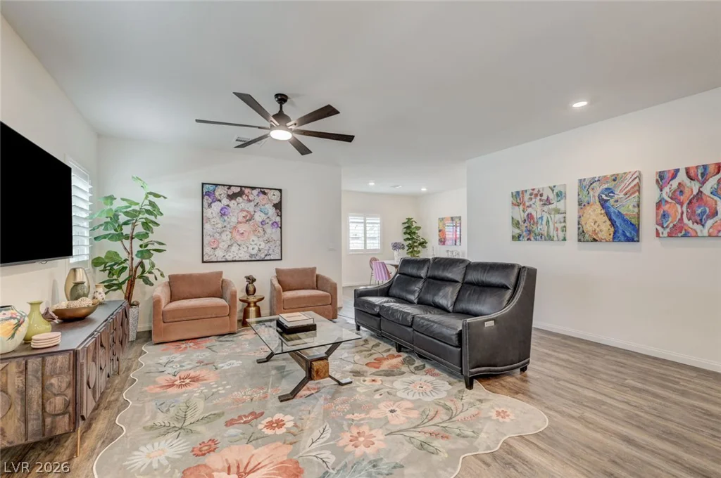 7446 Charlotte Bay, North Las Vegas, NV 89084