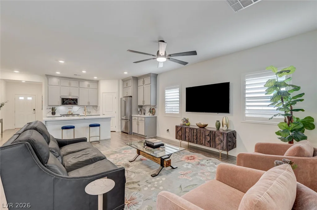 7446 Charlotte Bay, North Las Vegas, NV 89084