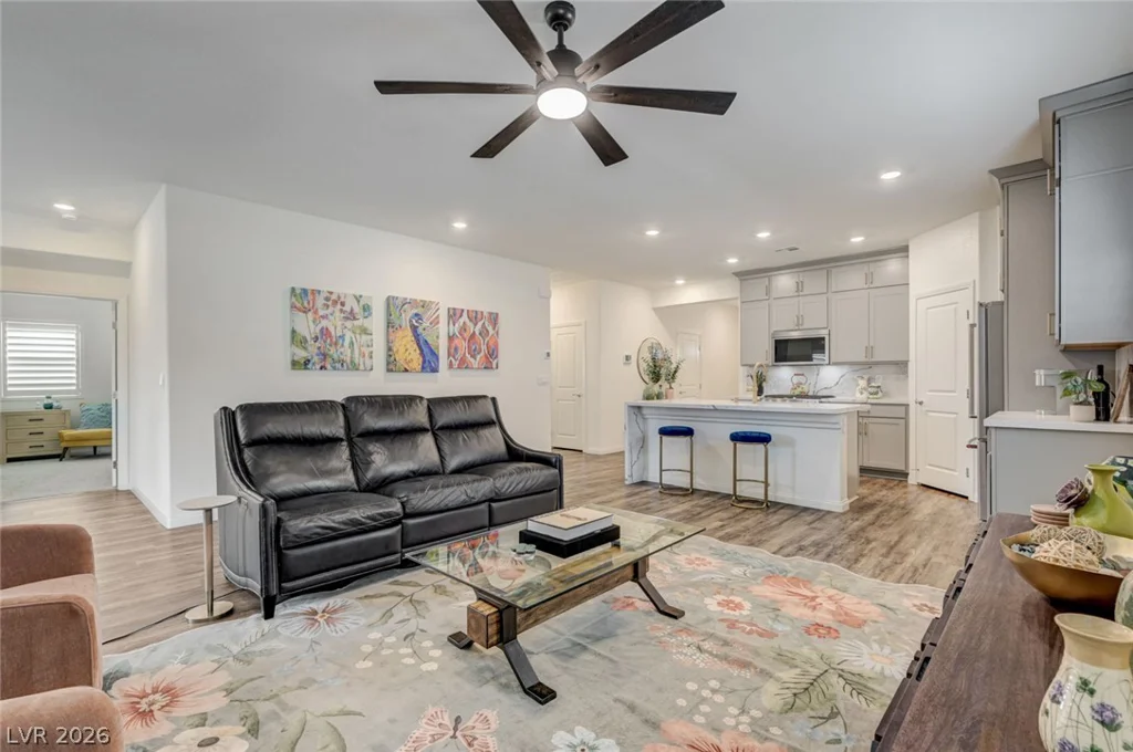 7446 Charlotte Bay, North Las Vegas, NV 89084