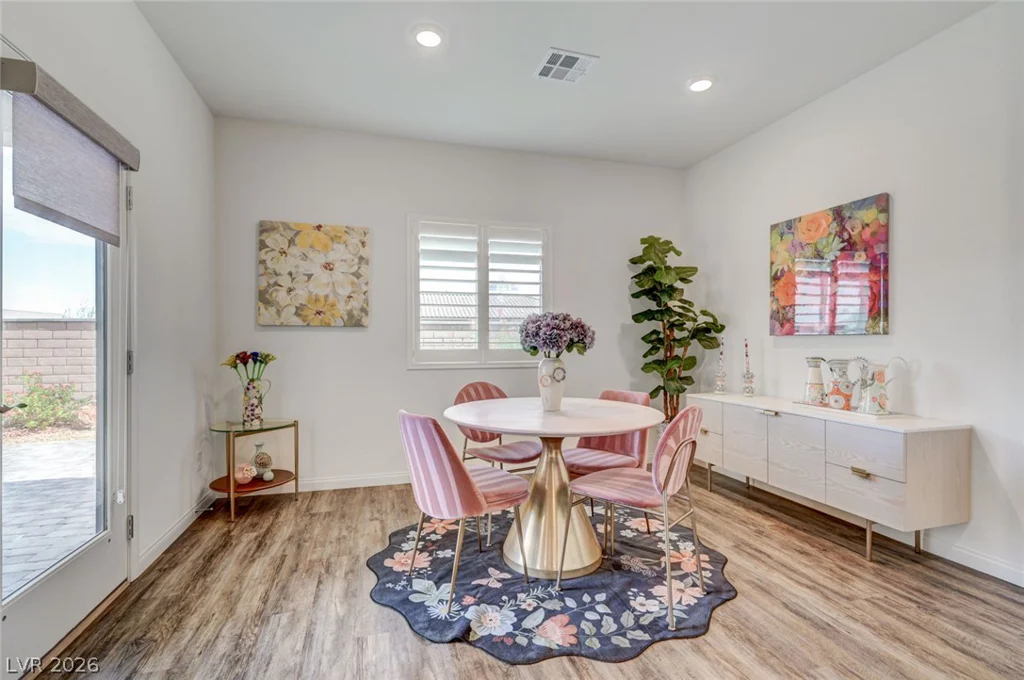 7446 Charlotte Bay, North Las Vegas, NV 89084