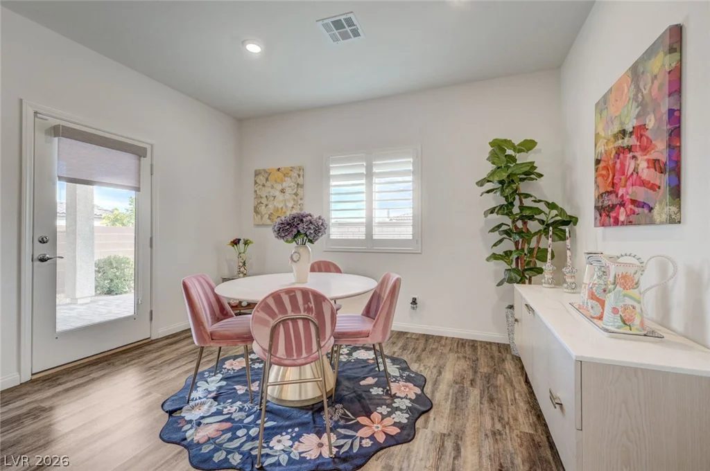 7446 Charlotte Bay, North Las Vegas, NV 89084