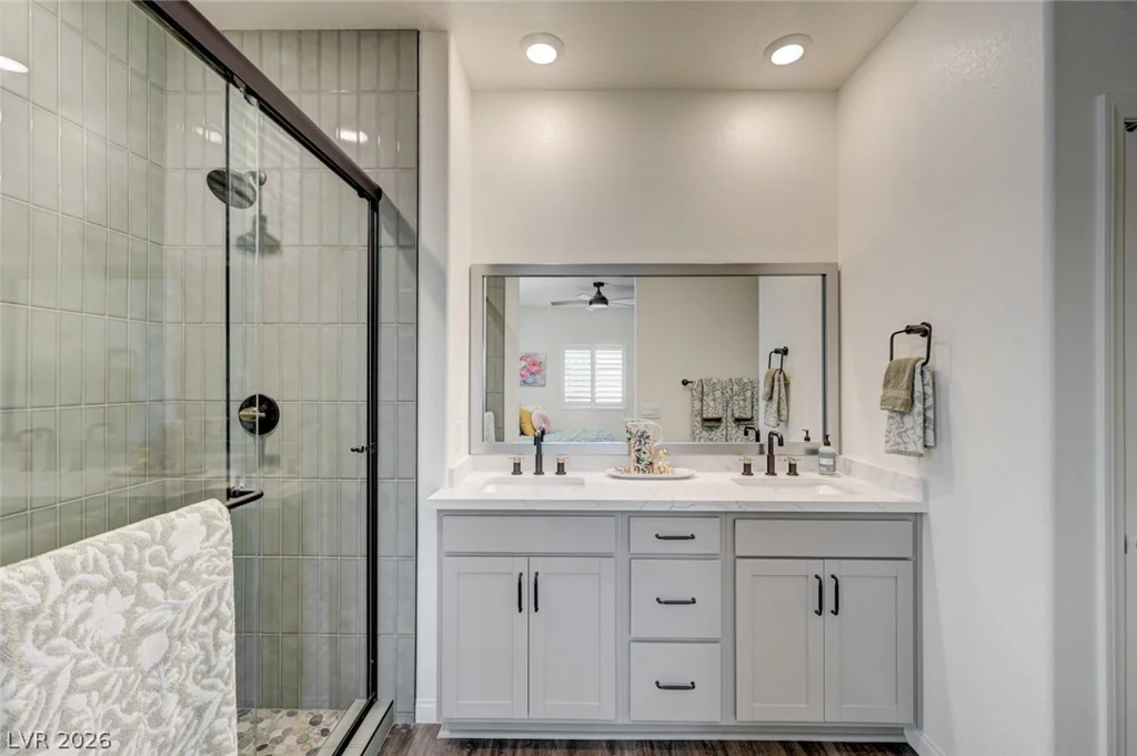 7446 Charlotte Bay, North Las Vegas, NV 89084