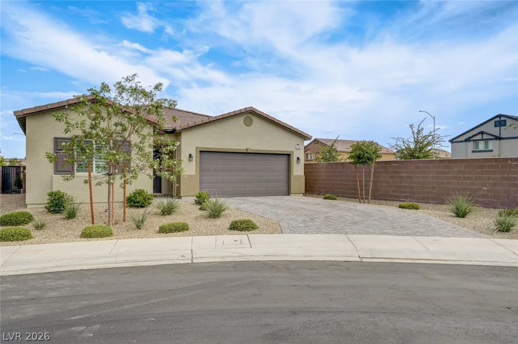 7446 Charlotte Bay, North Las Vegas, NV 89084